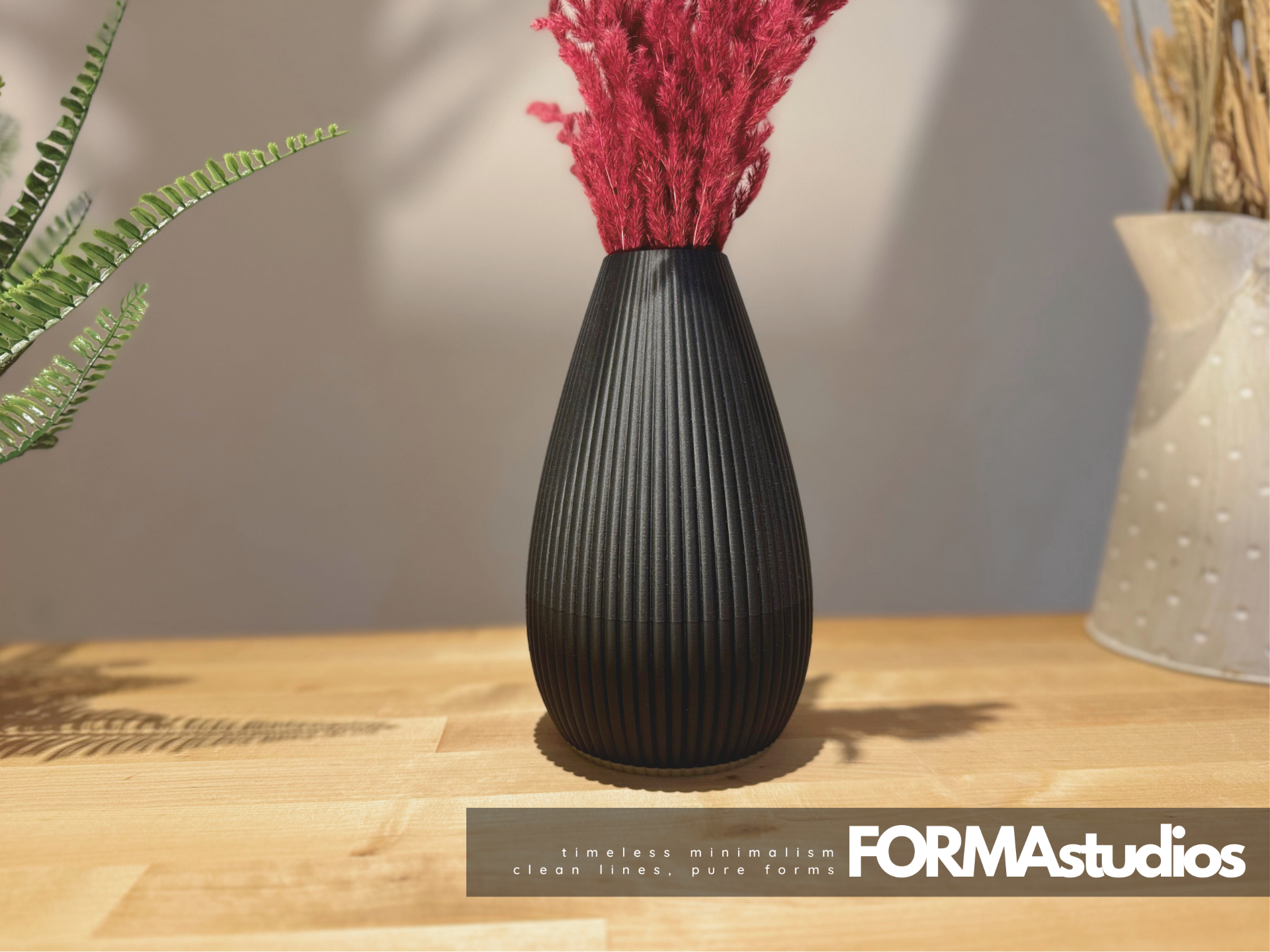 Solis Vase